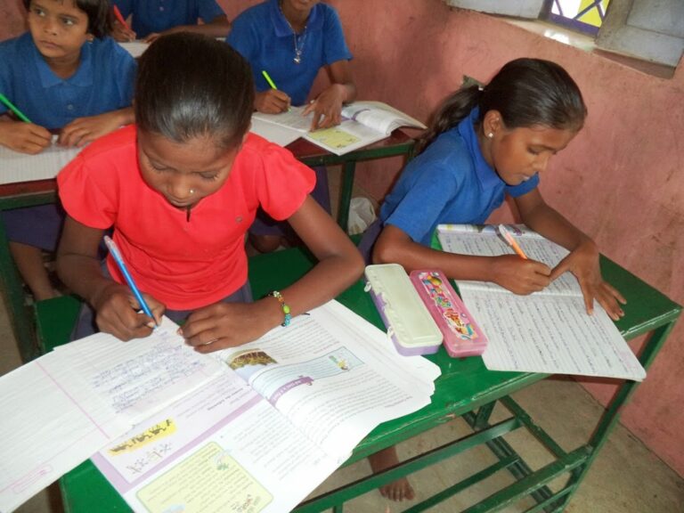 Girls 2BStudents 2Bin 2BClass 2B111 2Bsolving 2Bthe 2Bquestion 2Bof 2Btheir 2BEnglsih 2BBook 768x576