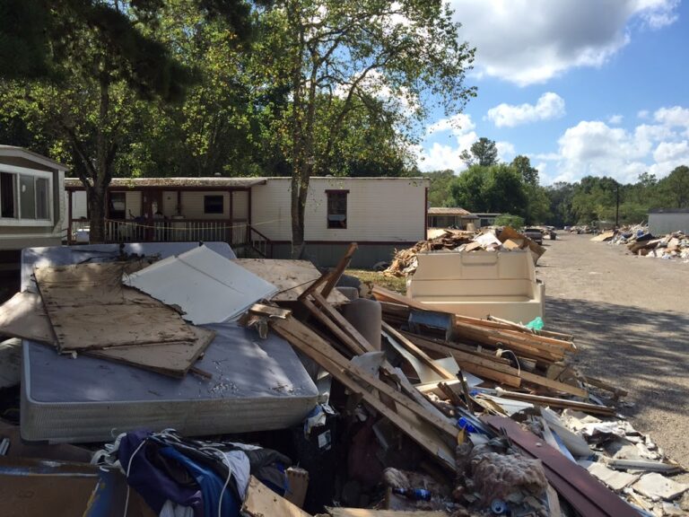 KIRF Field Report: Flooding in Baton Rouge, Louisiana 2016 01floodedtrailers2016 768x576